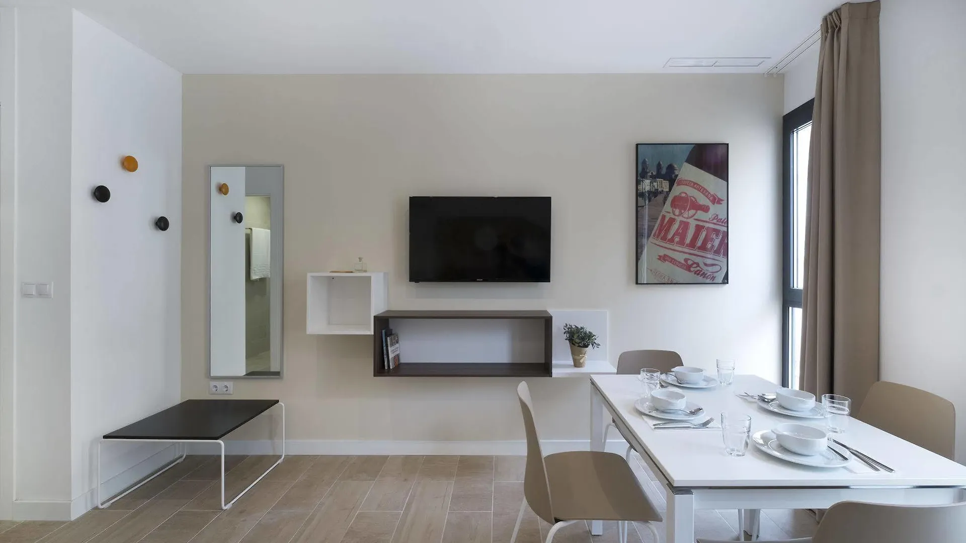 Hotel Apartamentos Maier Kadyks