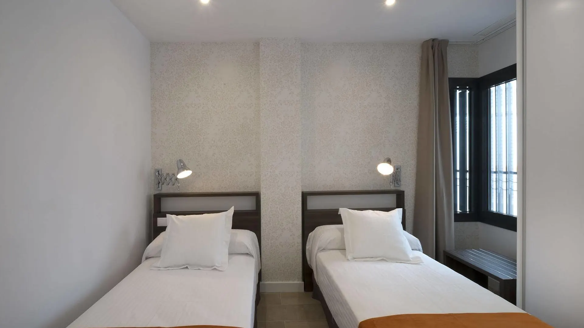 Hotel Apartamentos Maier Kadyks